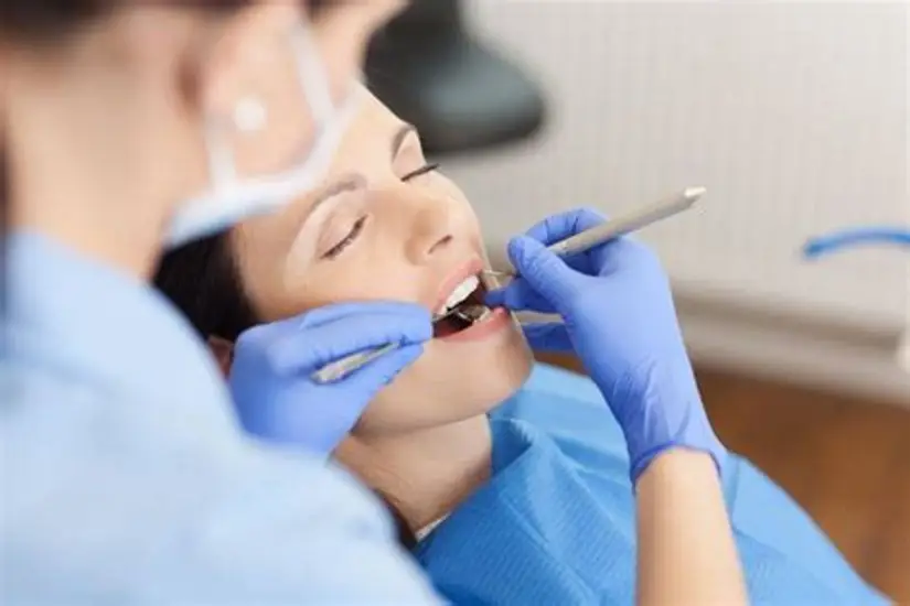 Composite / Light Cure Filling